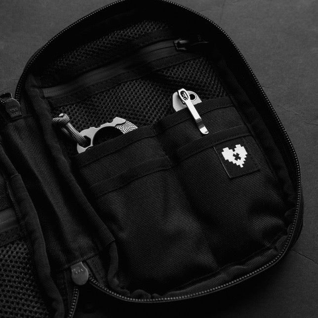 Item Pouch: BlackOut