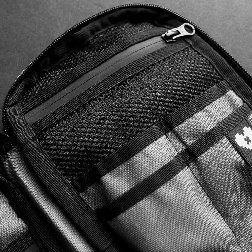 Item Pouch: MonoChrome