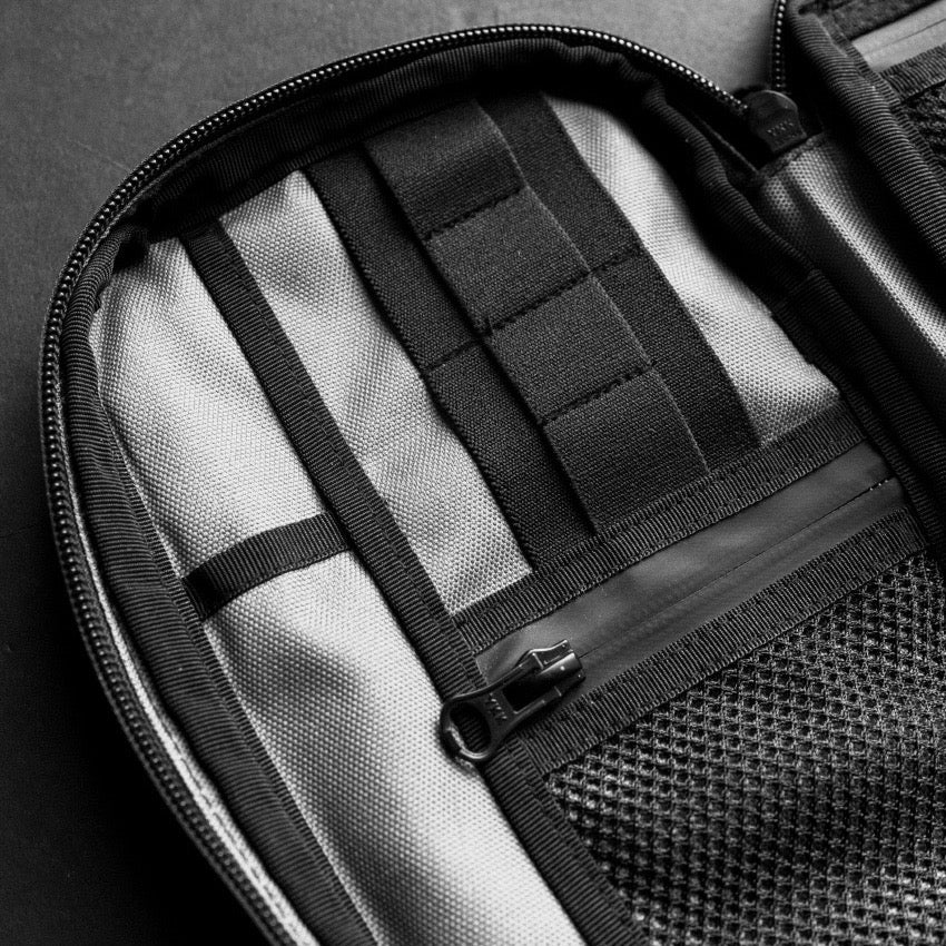 Item Pouch: MonoChrome