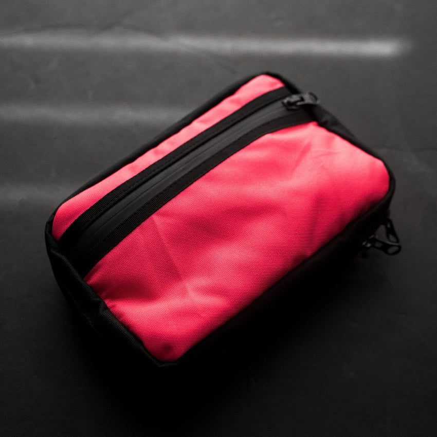 Item Pouch: Hot Pink