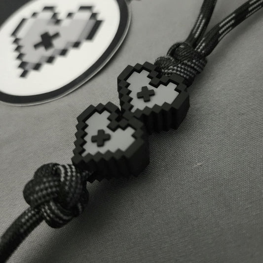 Antiquated Zipper Pull / PVC Bead