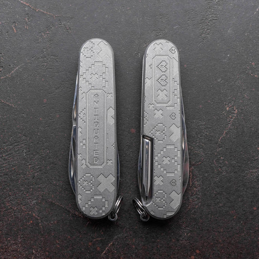 Antiquated x Daily Customs Compact